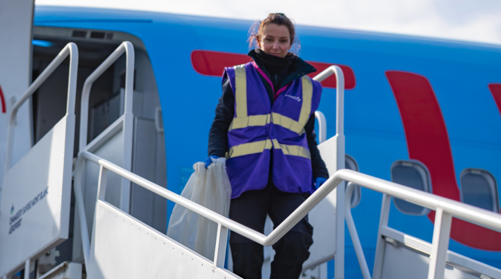 Agent de ménage avion