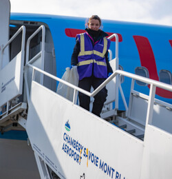 Agent de ménage avion